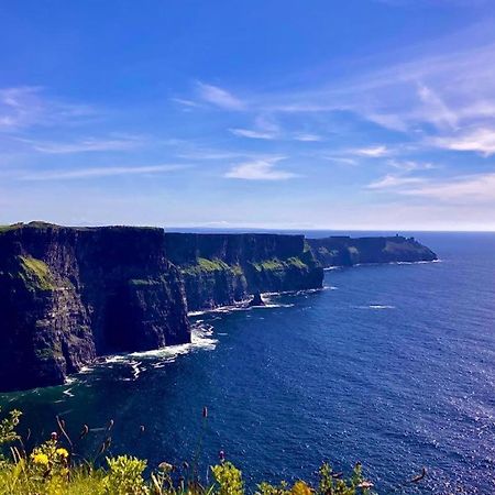 New Studio Near Lahinch, Doolin & Cliffs Of Moher Buitenkant foto